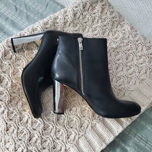 Limited Edition Stunning CK Savana Mirror Block Heel Leather Ankle Boots